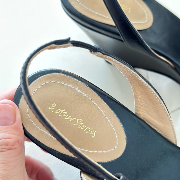 🌼 & other stories black leather sandals - Picture 7 of 9